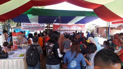 Ratuasan masyarakat tumpah ruah memanfaatkan pelayanan terpadu secara gratis